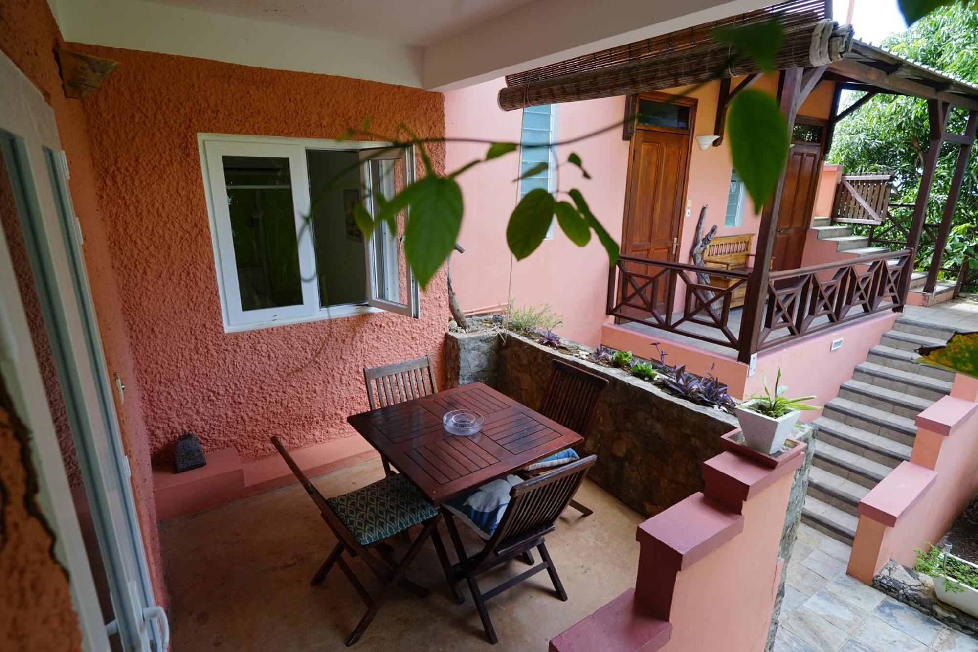 Bellevue Tamarin Apartment Bagian luar foto